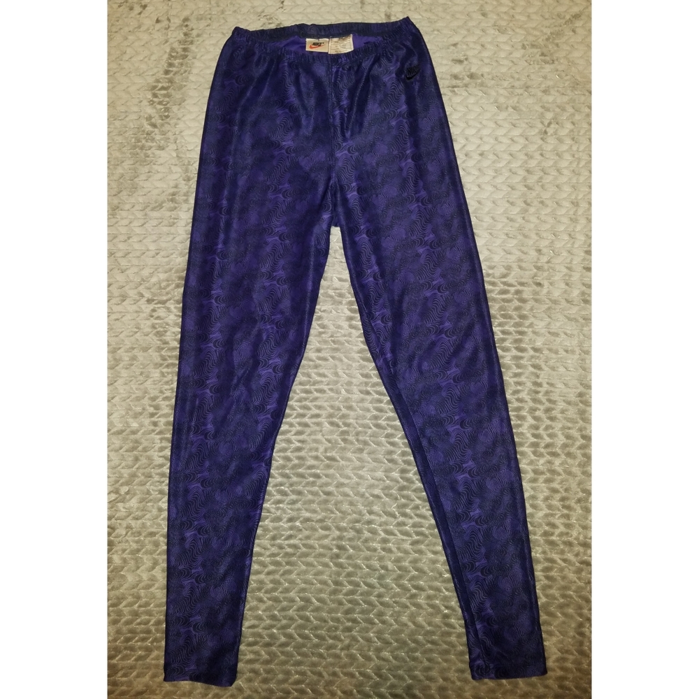 3/$20--Nike Fit purple active leggings
